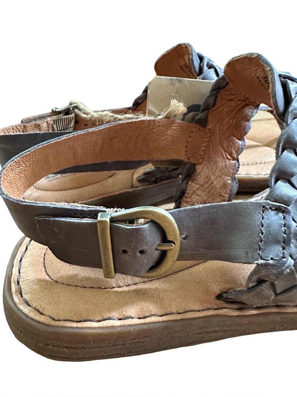 NWT Born Leather Braided Thong Sandal Gray Sz 9 - Picture 5 of 8